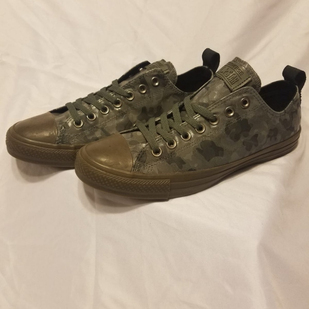 Converse Sneakers